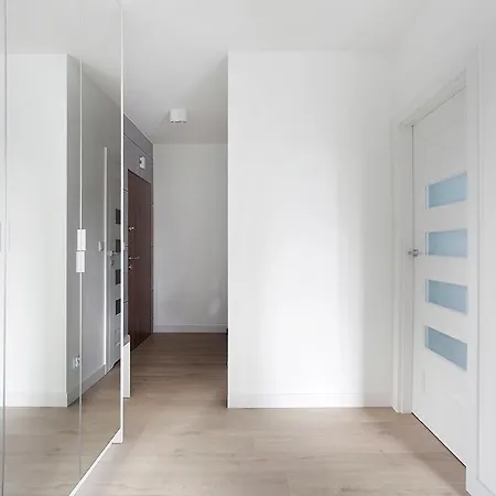 Ms Sky Tower I Apartment *